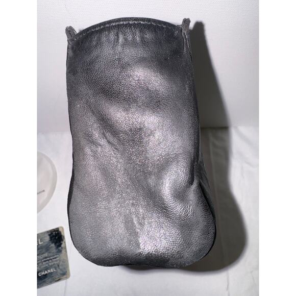 CHANEL CC Logo Long Wallet Black Patent Leather With Authentication Card - Picture 12 of 13